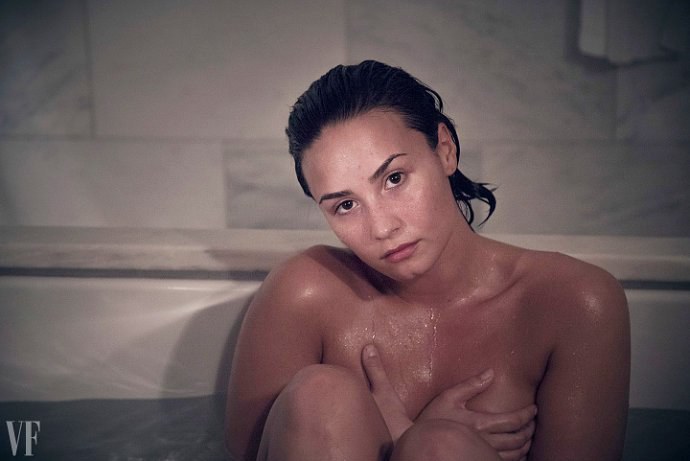 Demi Lovato Poses Nude To Empower Women Around the World Demi Lovato Poses Nude To Empower Women Around the World