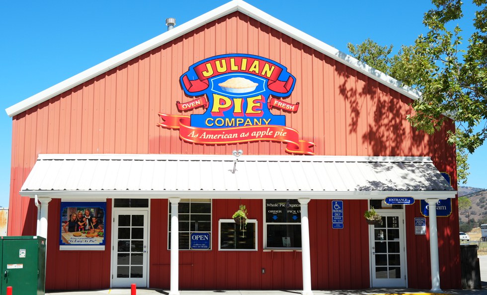 7 Reasons To Visit Julian, California