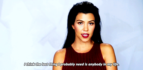 Resultado de imagem para kardashians gif crying