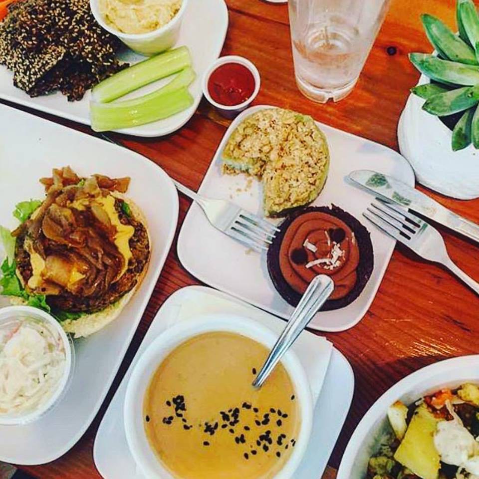 14 Vegetarian And Vegan Restaurants In Florida You Need To Visit ASAP