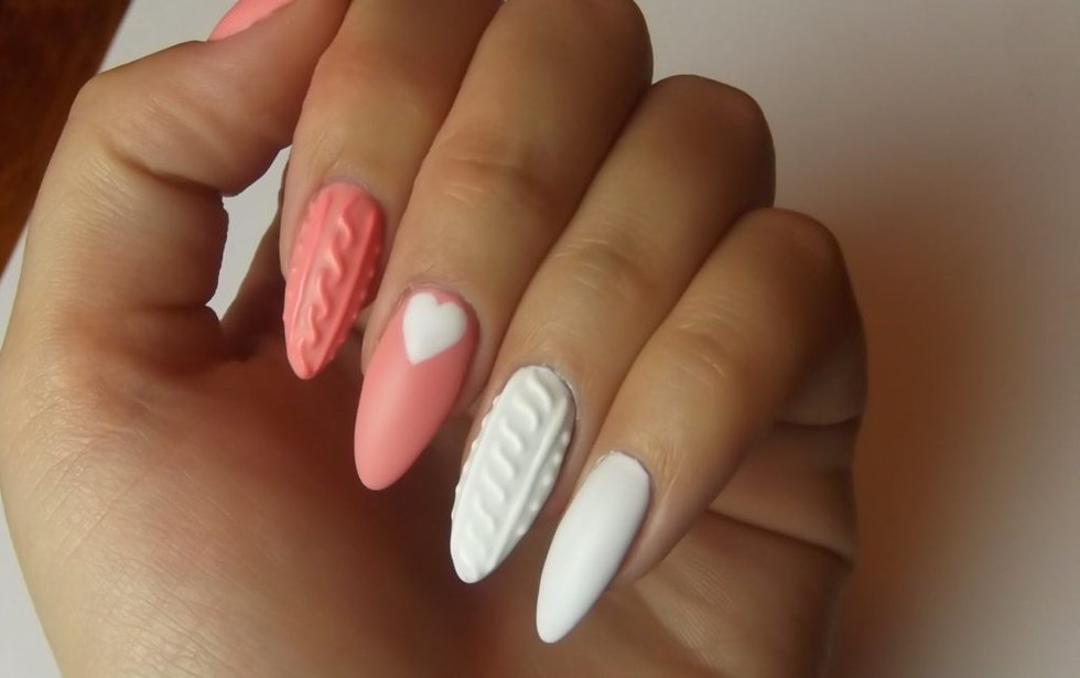 3. Sweater Pattern Nails - wide 2