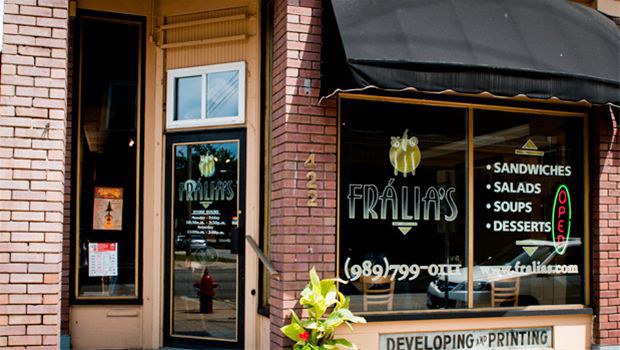 5 Local Hidden Treasures To Eat At In Saginaw Mi They Re Not Super Pricey And It S In The Midst Of Old Town Saginaw A Perfect Little Place To Go For Lunch Date