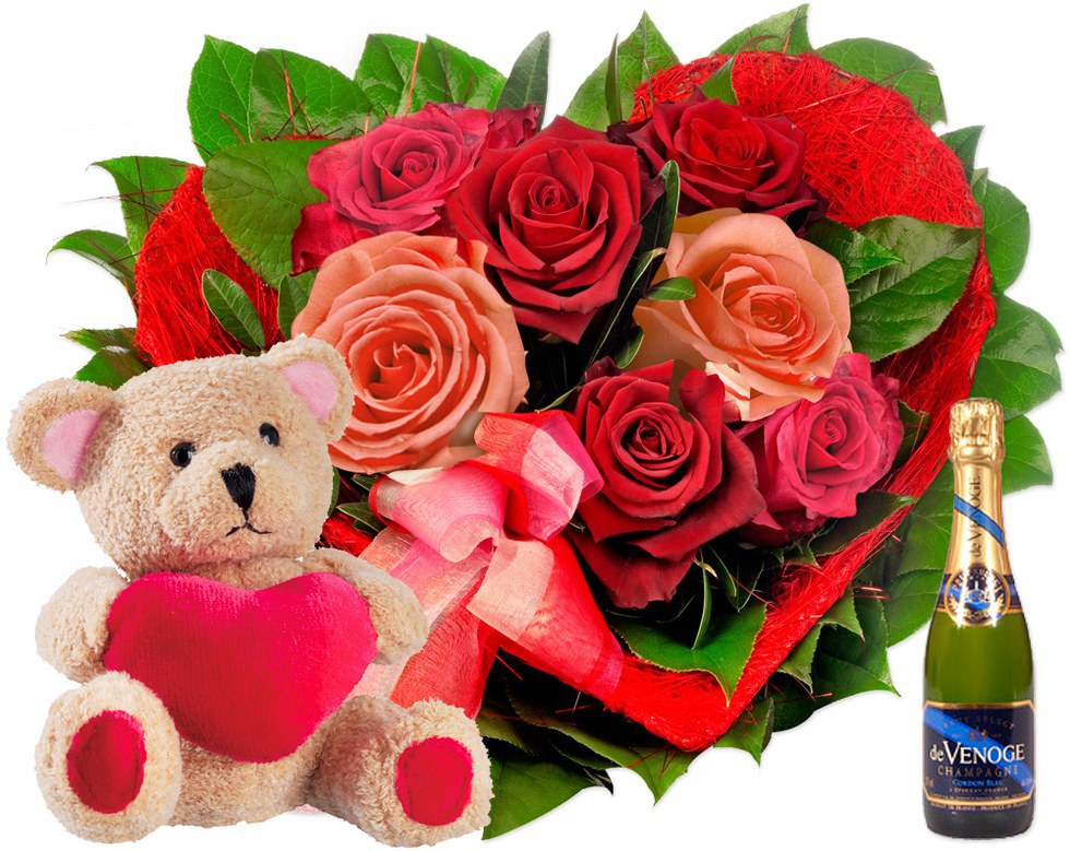 VALENTINE - - Gifts To Give Your Girlfriend On Valentine's Day