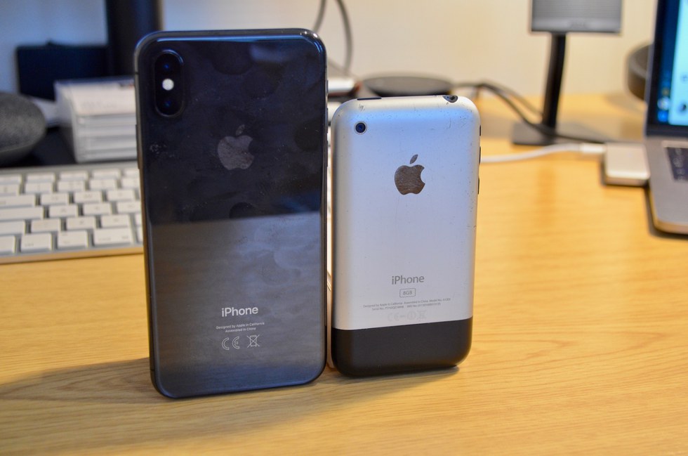 Айфон 2 2 8. Iphone 2g. Iphone x2.