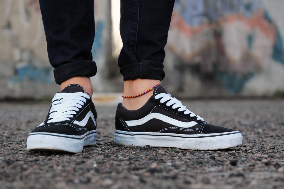 basic white girl vans