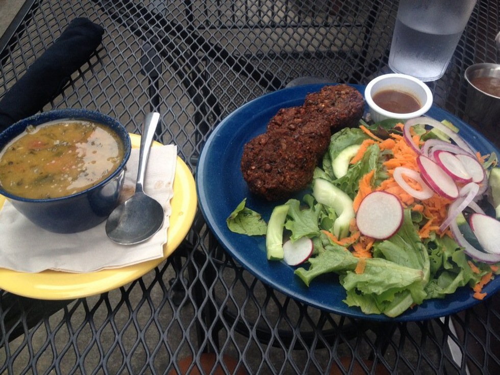 10 Asheville Restaurants That Are Both Healthy And Delicious