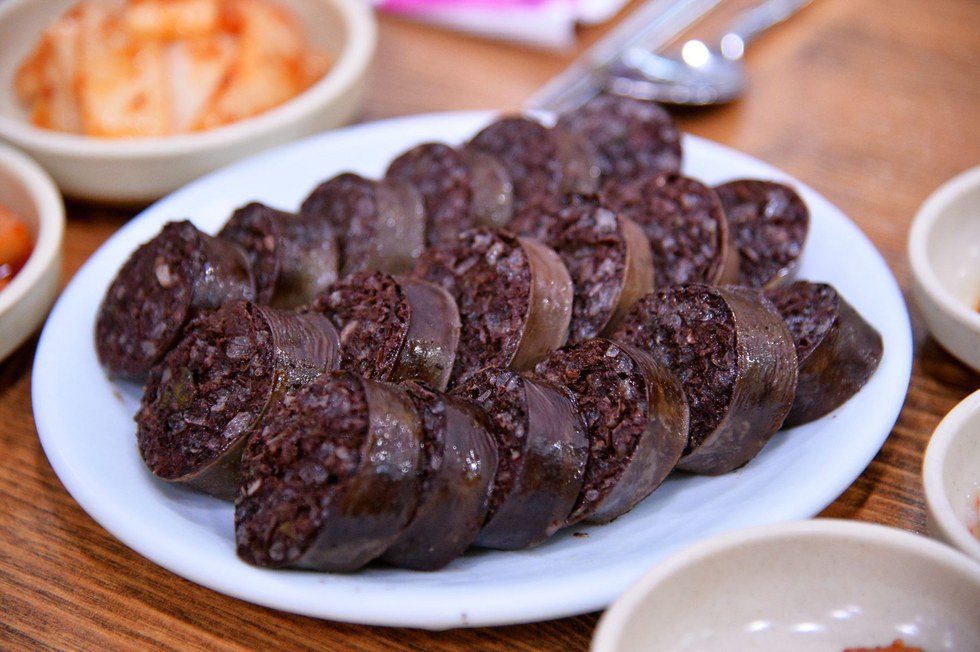 Savory Street Foods: 10 Korean street foods you need to try