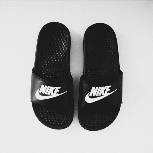 next nike sliders