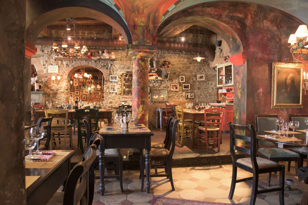 11 Best Places In Florence This Is A Super Por Restaurant In Florence And It Makes Total Sense Because The Food Incredible