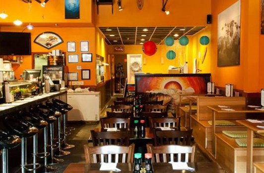 Sushi Crawl And Restaurant Review In Downtown Annapolis Over All It Is A Fantastic Restaurant With Seafood Although Little Pricier Than The Other Restaurants Just Remember That When Comes