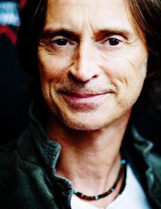 robert carlyle things know his beautiful choose board