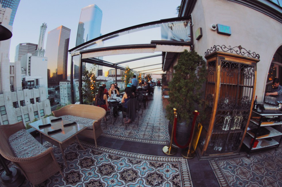 LA Crawl DTLA Rooftop Bar