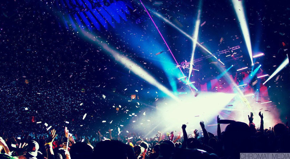 4 Types Of People At EDM Concerts