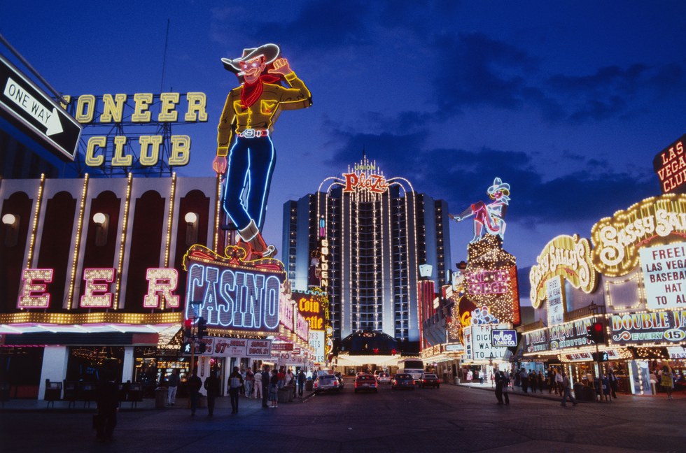 20 Things To Do In Las Vegas For Spring Break 20 Things To Do In Las Vegas For Spring Break