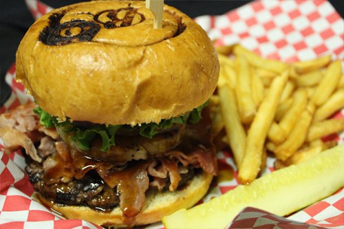 13 Best Restaurants To Eat At In Bowling Green Ohio I Would Also Recommend Their En Quesadillas And Loaded Mary S They Were Voted The Number One Pub Tavern In Bg For A Reason