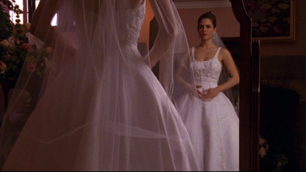One Tree Hill Nathan And Haley Wedding Car Crash One Tree Hill Nathan And Haley Wedding Car Crash