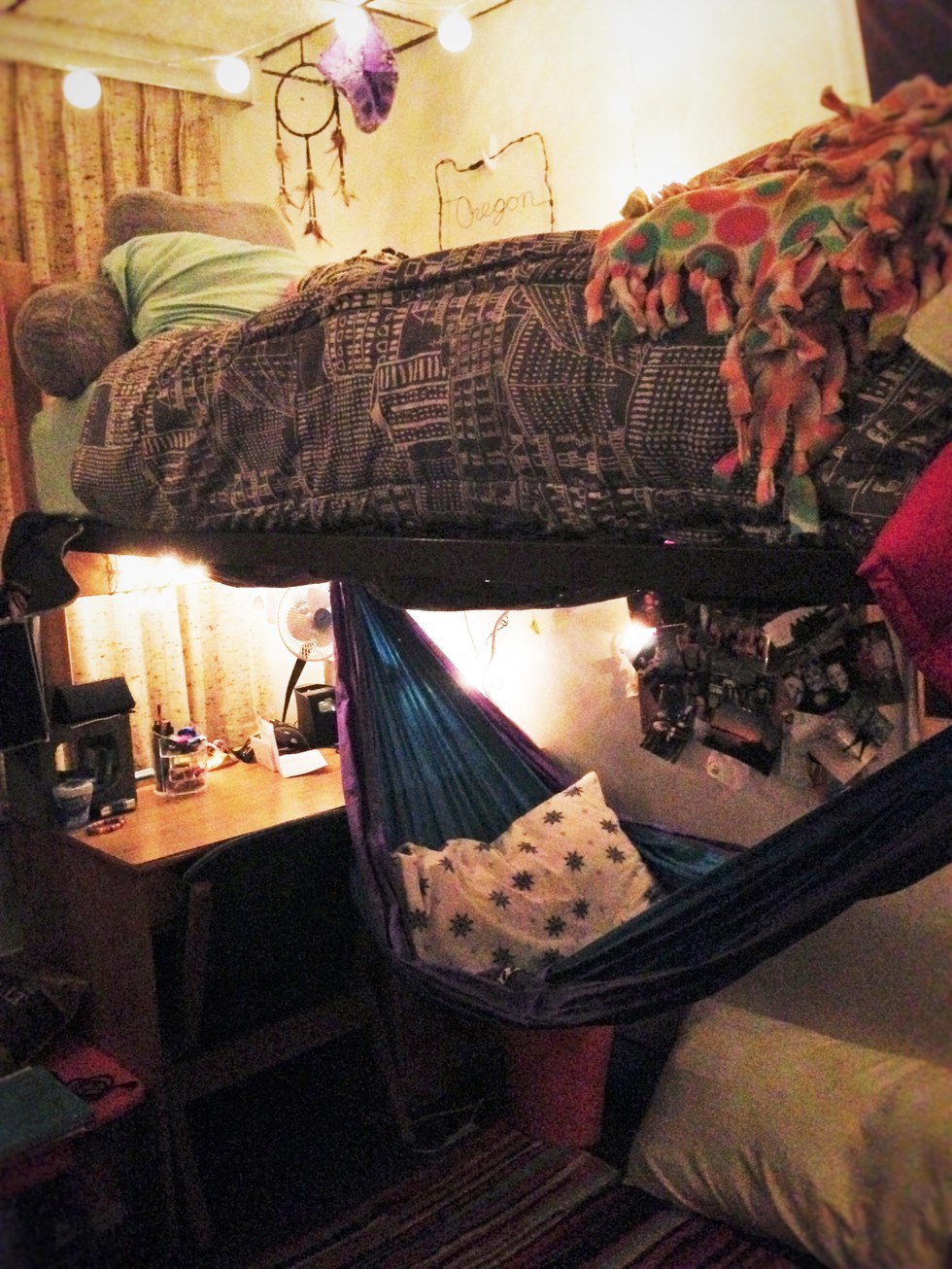 Making The Most Of Your Dorm Room From What I Have Learned In This First Semester College Is About Seeing You Are Given And Making The Most Of It Your Dorm Room Perfect Place