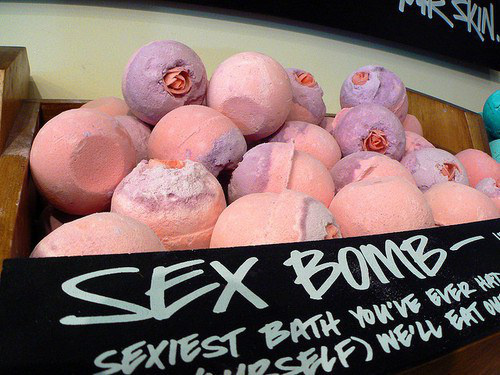 Секс бомба для съемки