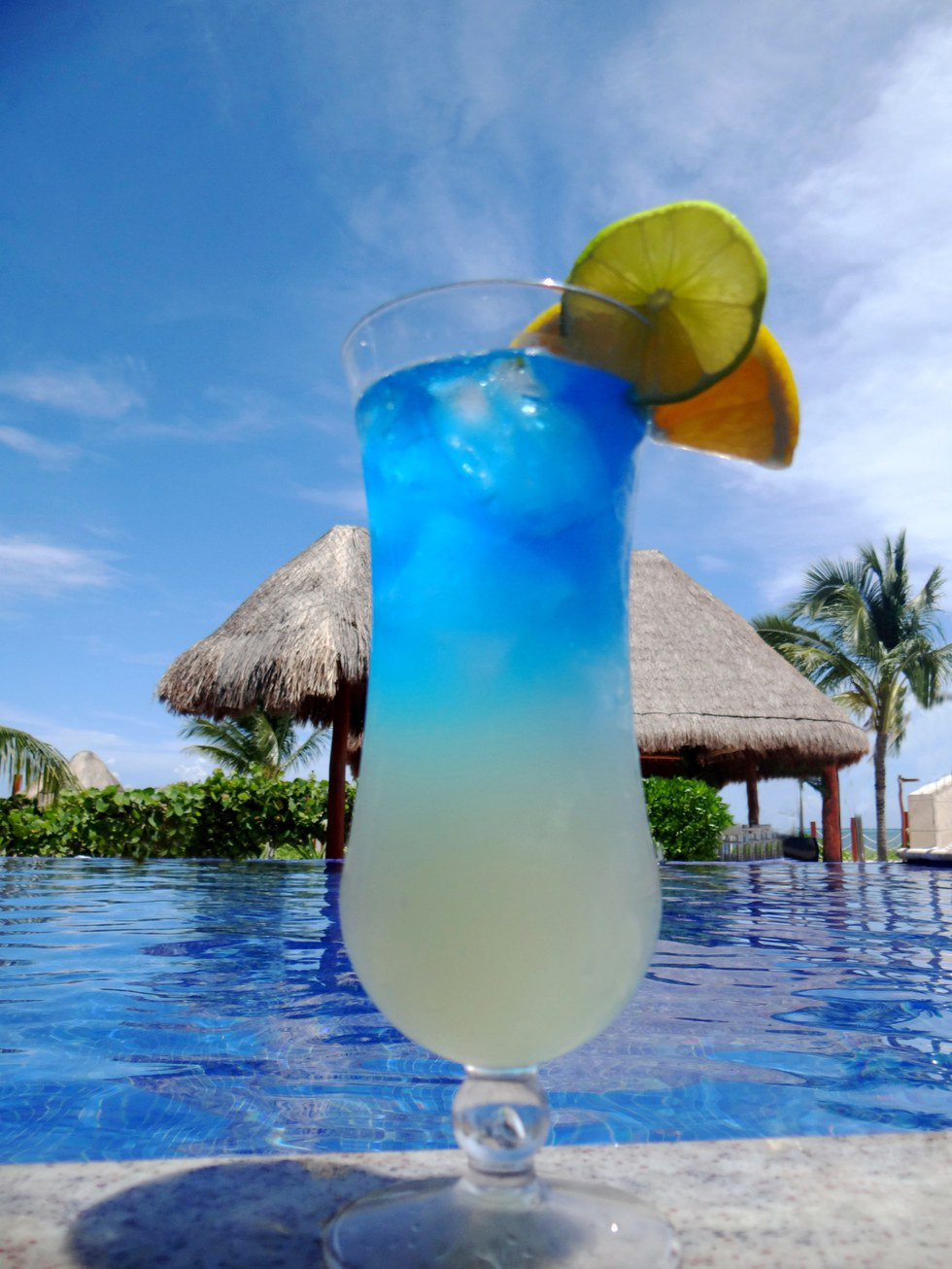 10 Drinks to Order on Spring Break