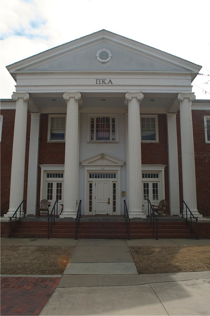 Tech Cribs Pi Kappa Alpha