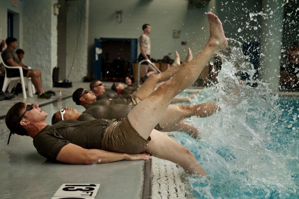 Photos That Show That The Military S Water Survival Training Is No Joke We Are The Mighty