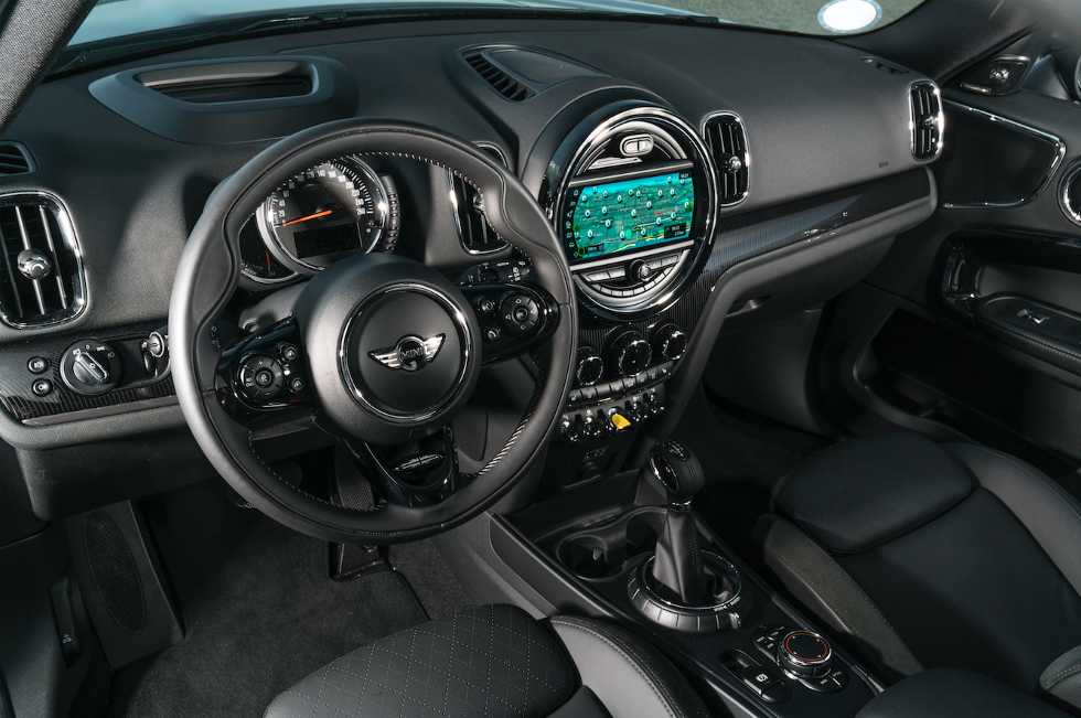 Mini Countryman Hybrid: Technology and interior review - Gearbrain