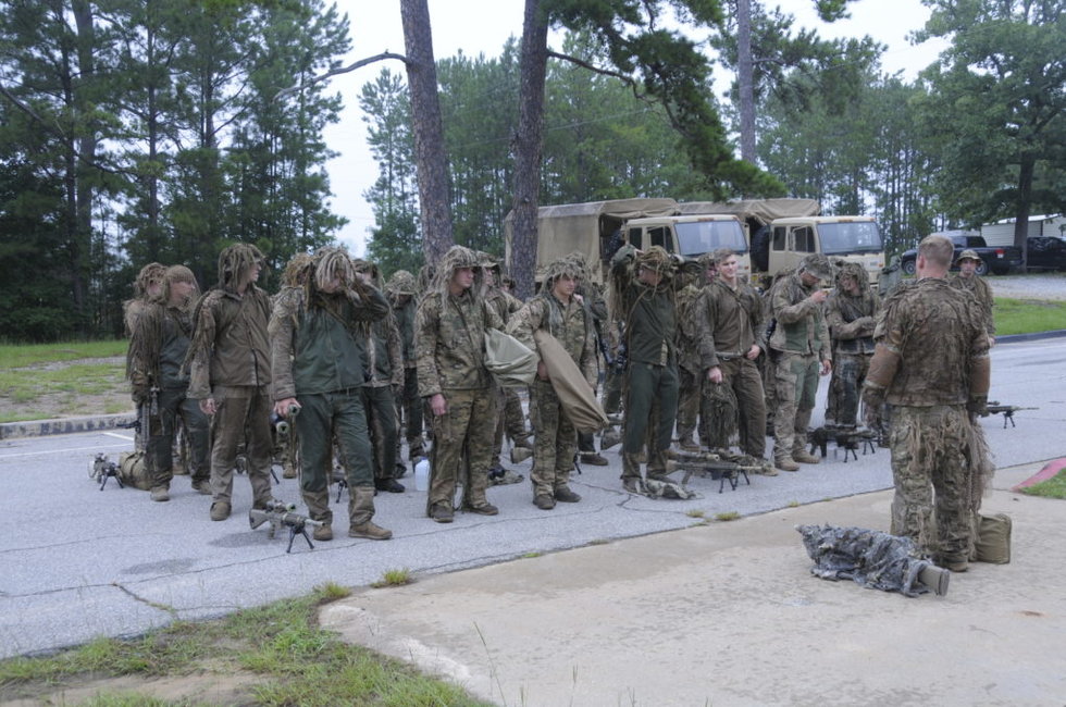 12-intense-photos-of-the-army-s-grueling-sniper-school-we-are-the-mighty