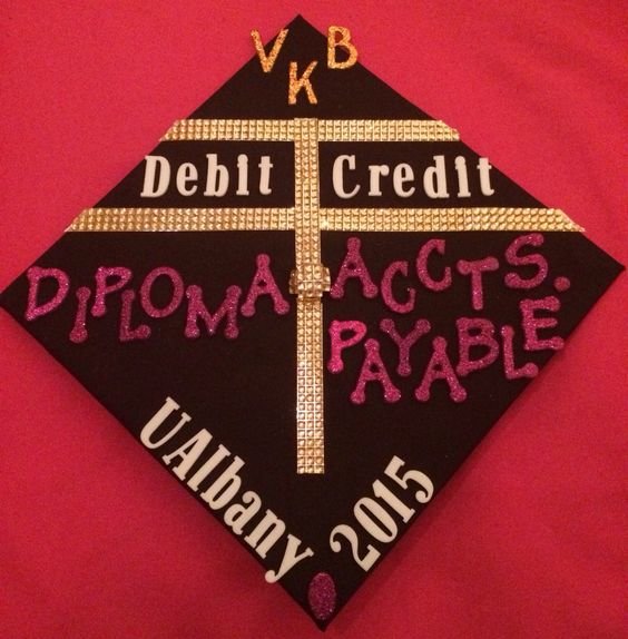 13 Pinterest Inspired Graduation Caps For Business Majors