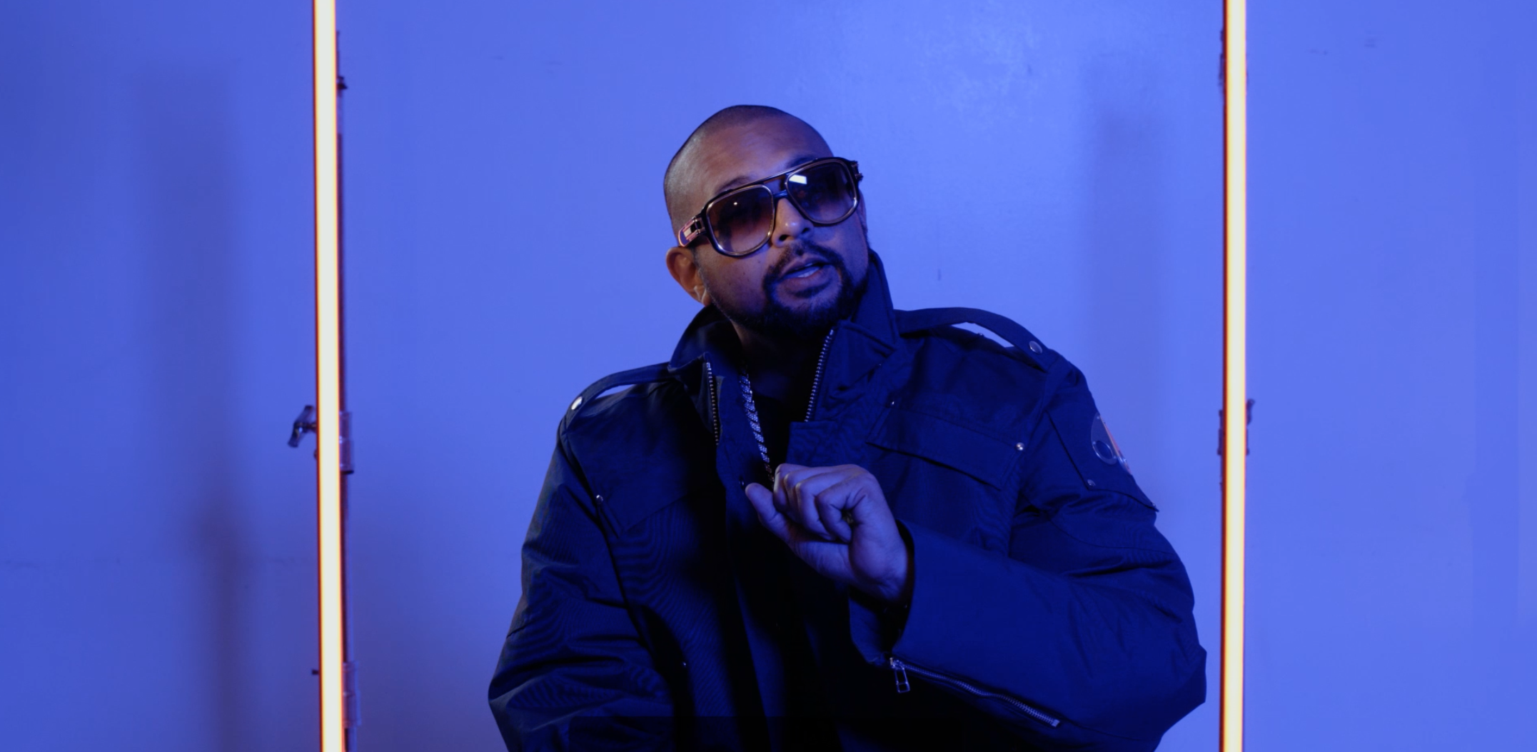 Watch Sean Paul Dramatically Read The Temperature Lyrics Paper Watch Sean Paul Dramatically Read The Temperature Lyrics Paper