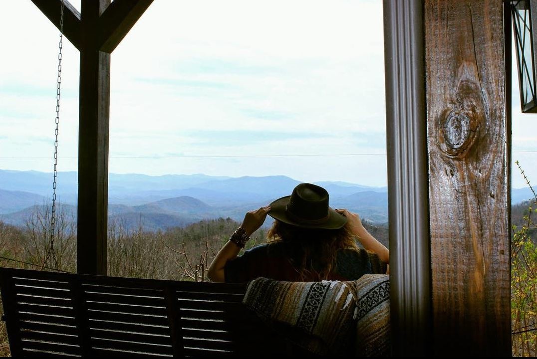 How This Quaint Tennessee Mountain Town Has Turned Into One Of The