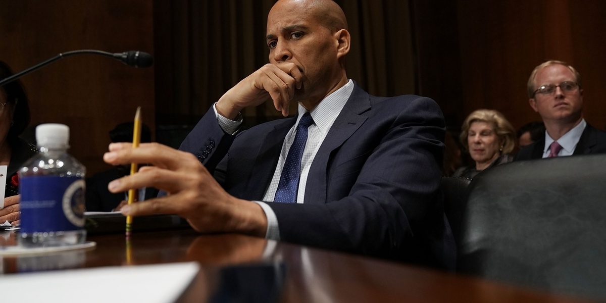 The Dems should just skip the primaries and name Spartacus the nominee