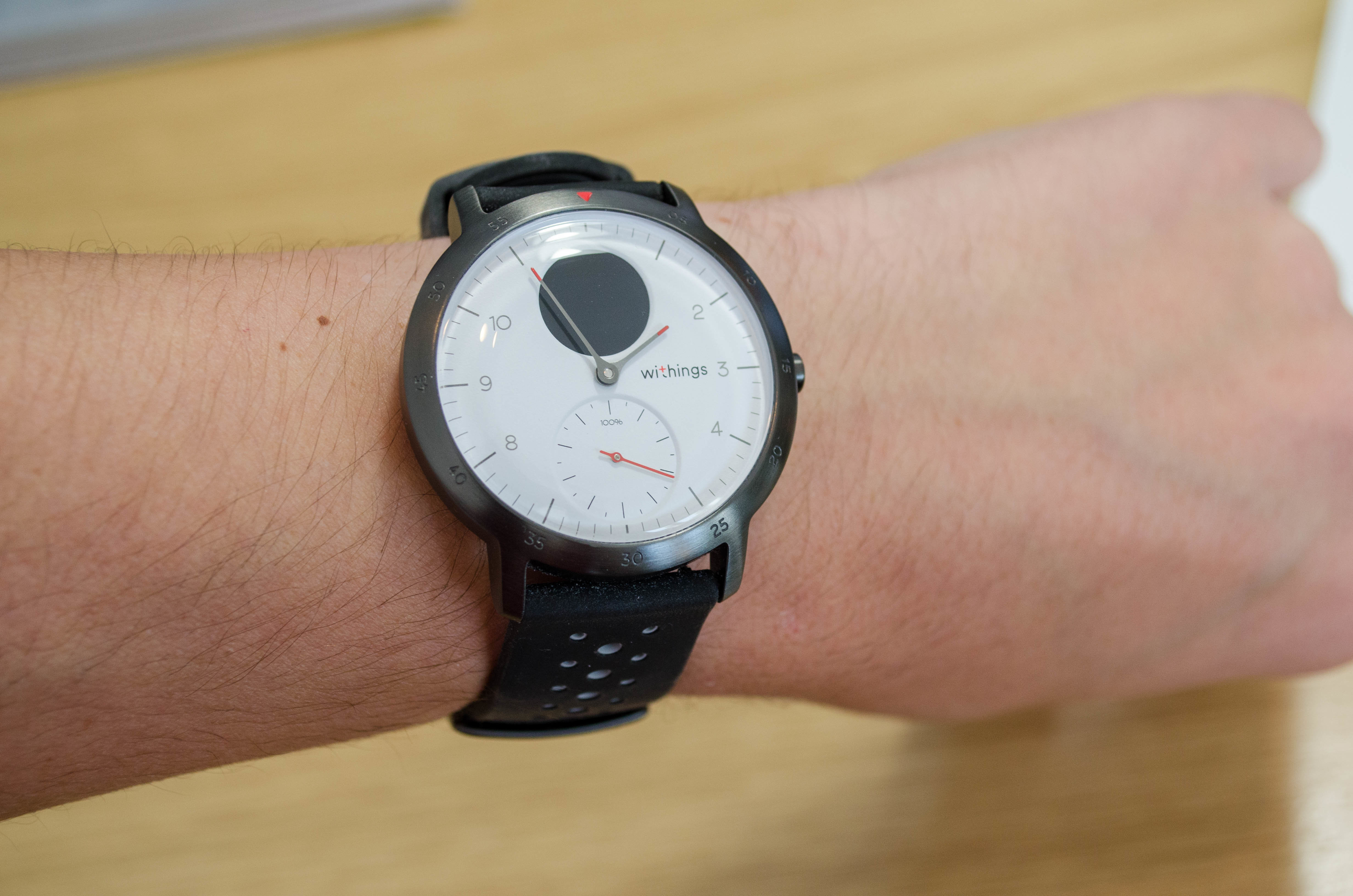 Withings Steel HR Sport review: A top-notch $200 hybrid watch