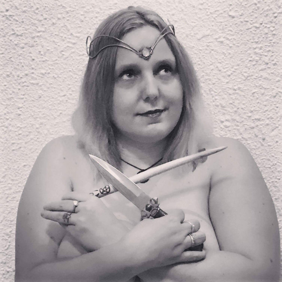 Nudist into witchcraft pics 25