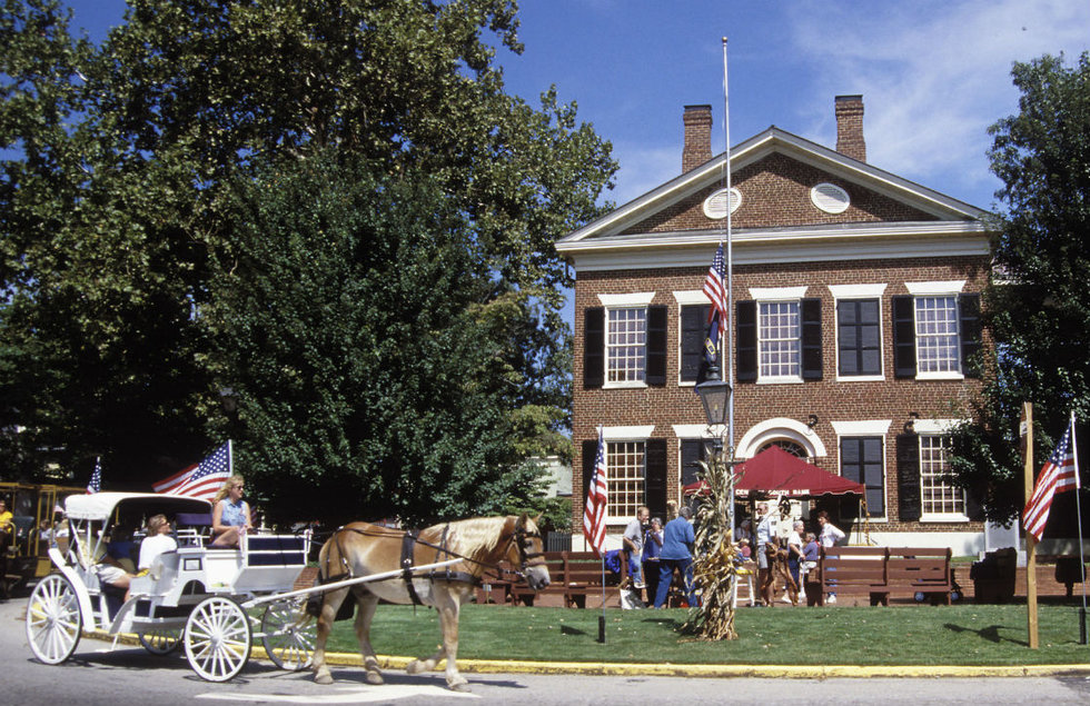 These 8 Hallmark movies were filmed in the South It's a Southern Thing