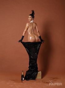 Kim Kardashian on the Cover of PAPER Break the Internet - PAPER