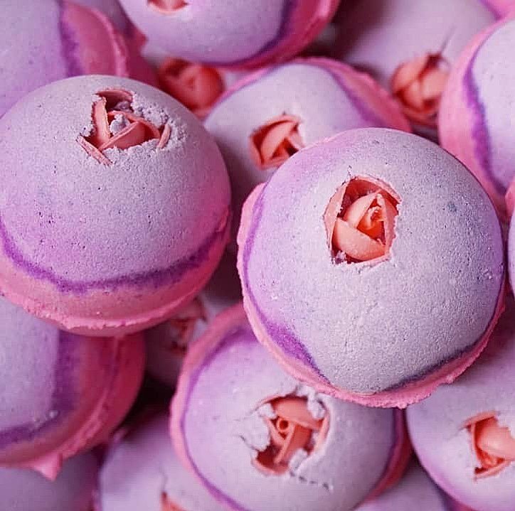 Lush Bath Bomb