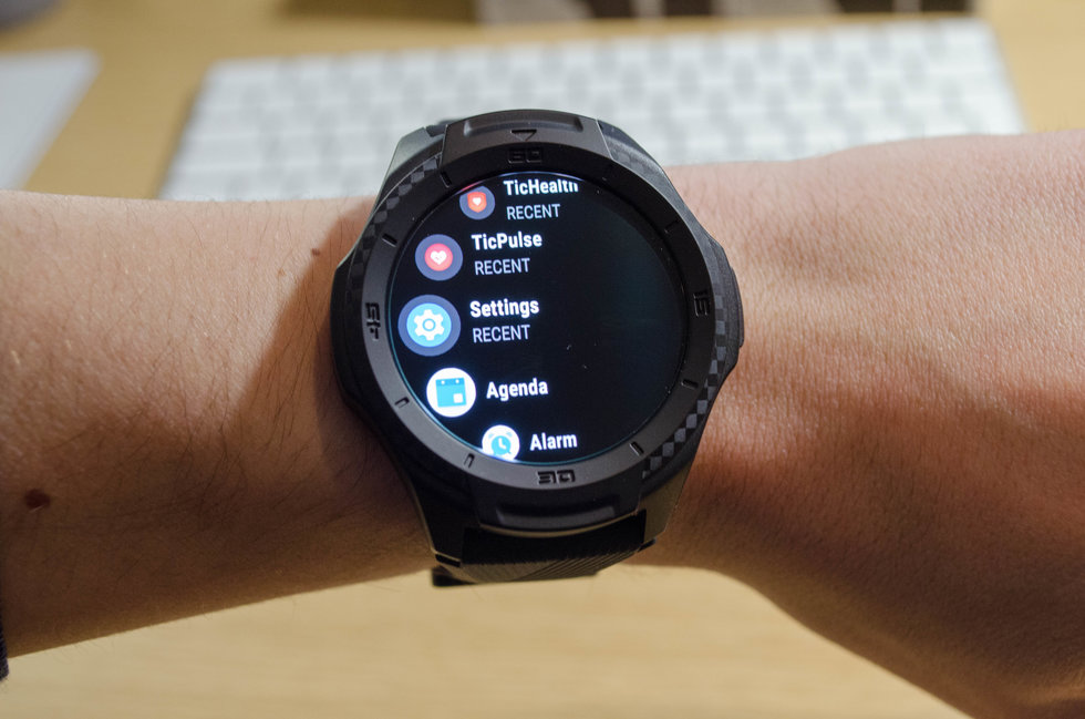 Picture of watch face of TicWatch S2 smartwatch