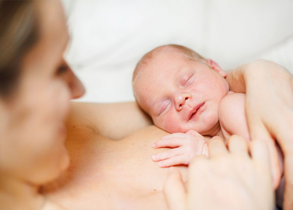 breastfeeding tips for new moms