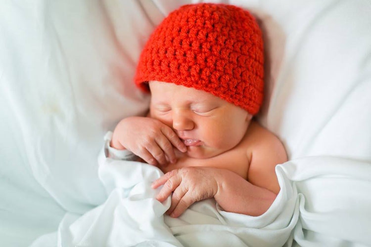 newborn red hat