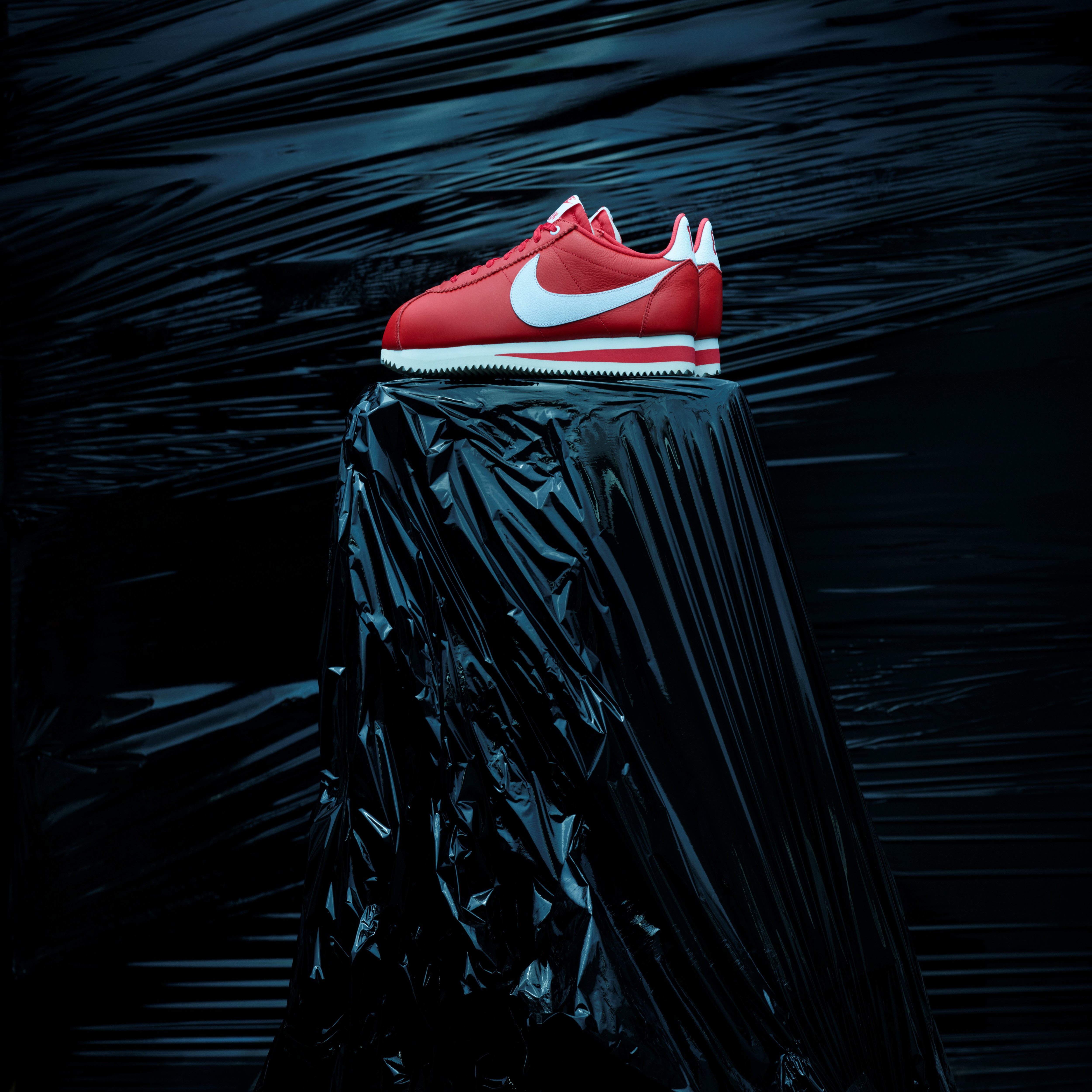stranger things sneakers nike