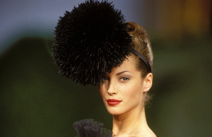 90s Fashion Week Beauty Trends: Christy Turlington, Kate Moss, Linda ...