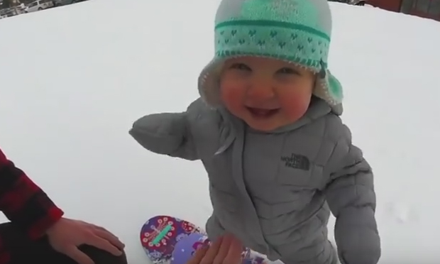 Bambina 1 anno snowboard