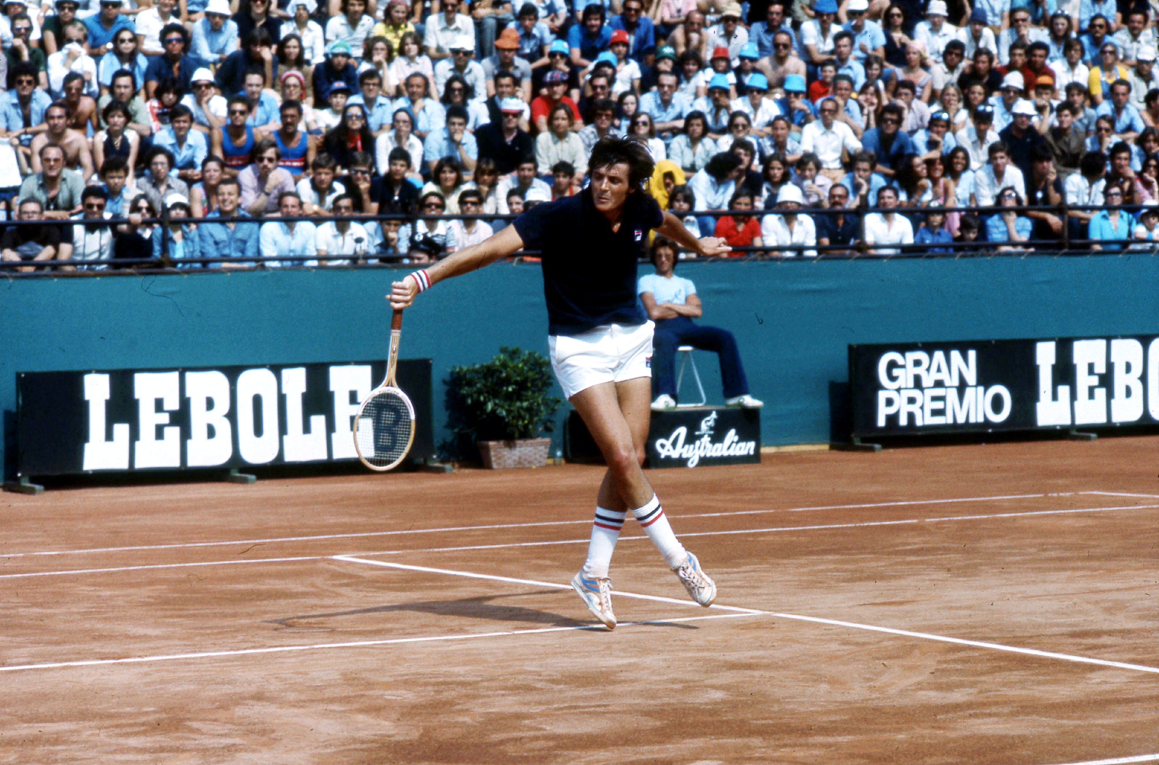 Roland Garros, 40 anni fa la vittoria di Panatta: 'Mi ha cambiato la vita'  - Panorama