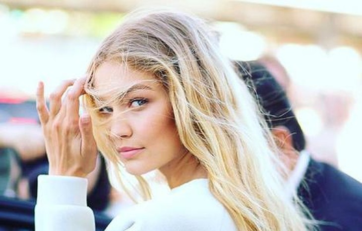 Yolanda Foster As A Model Yolanda Foster Looks Like Gigi Hadid In TBT   730x466 