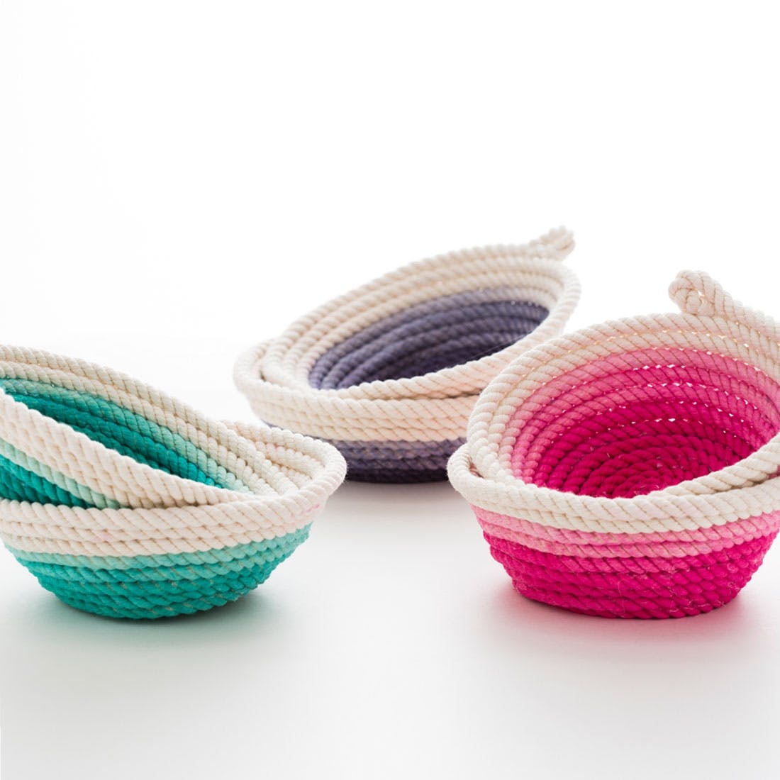 How to make DIY rope coasters - no sew!