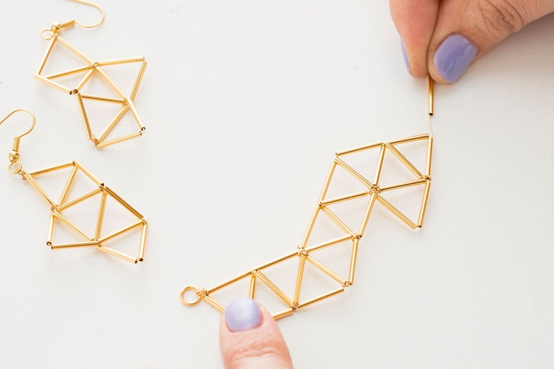 Geometric wire earrings 3D model 3D printable | CGTrader