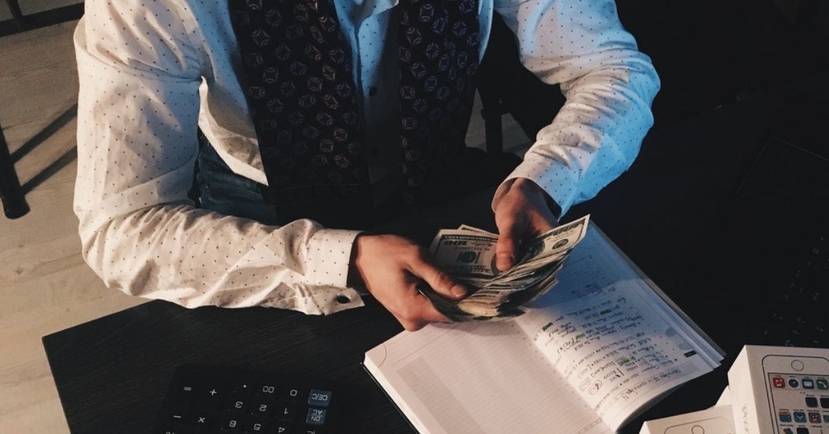 People Reveal Which Businesses Are More Corrupt Than People Think