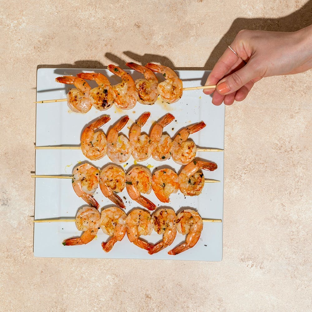 Field Company on Instagram: Easy Method for Cooking Shrimp in Cast Iron🦐⁠  ⁠ Grill or stovetop instructions:⁠ ⁠ 1. Season your shrimp & preheat your  pan ⁠ 2. Add butter and when