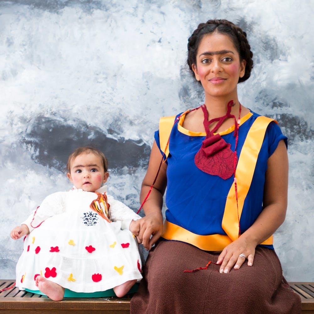 glemsom Ikke vigtigt Vaccinere Make Your Own Masterpiece With This Frida Kahlo Mommy and Me Costume - Brit  + Co