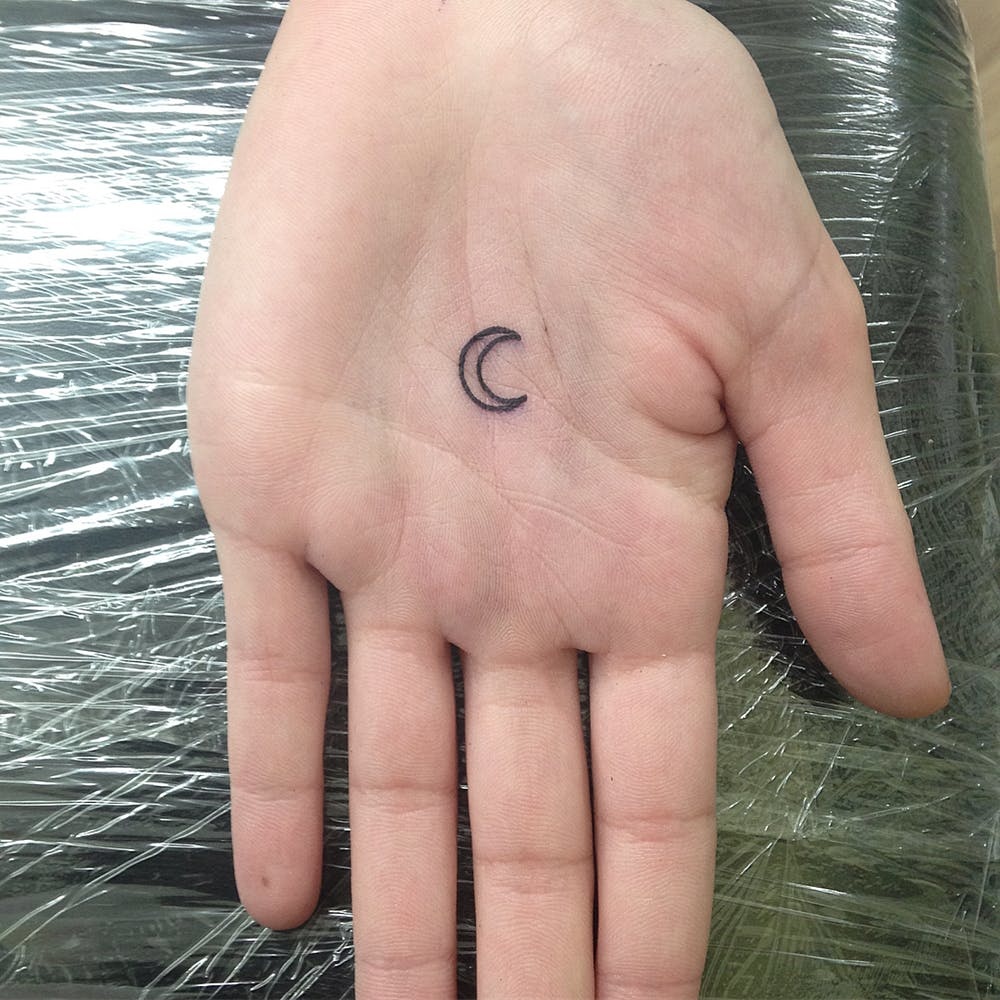 Everything you need to know before getting your first hand tattoos